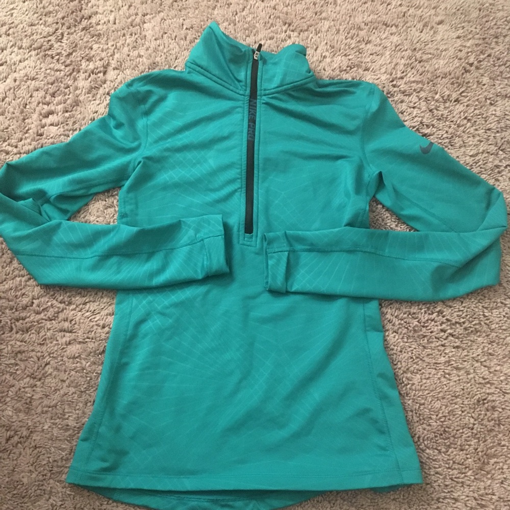 Nike Pro Half Zip
